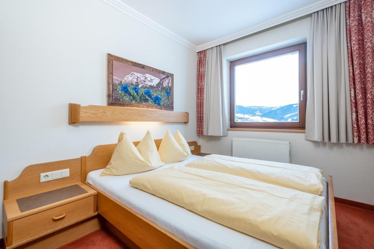 Hotel Garni Ransburgerhof フラッハウ エクステリア 写真