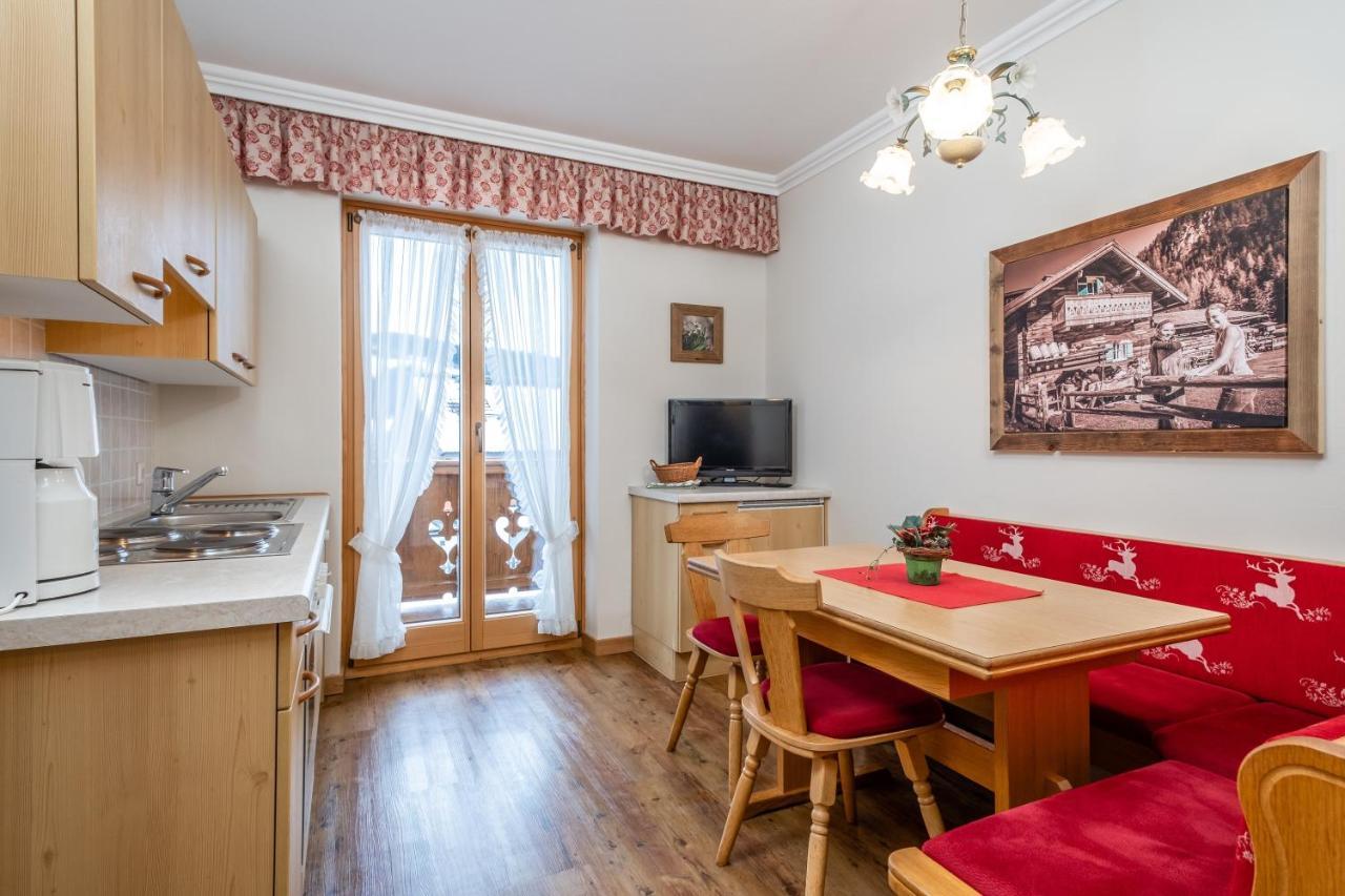 Hotel Garni Ransburgerhof フラッハウ エクステリア 写真