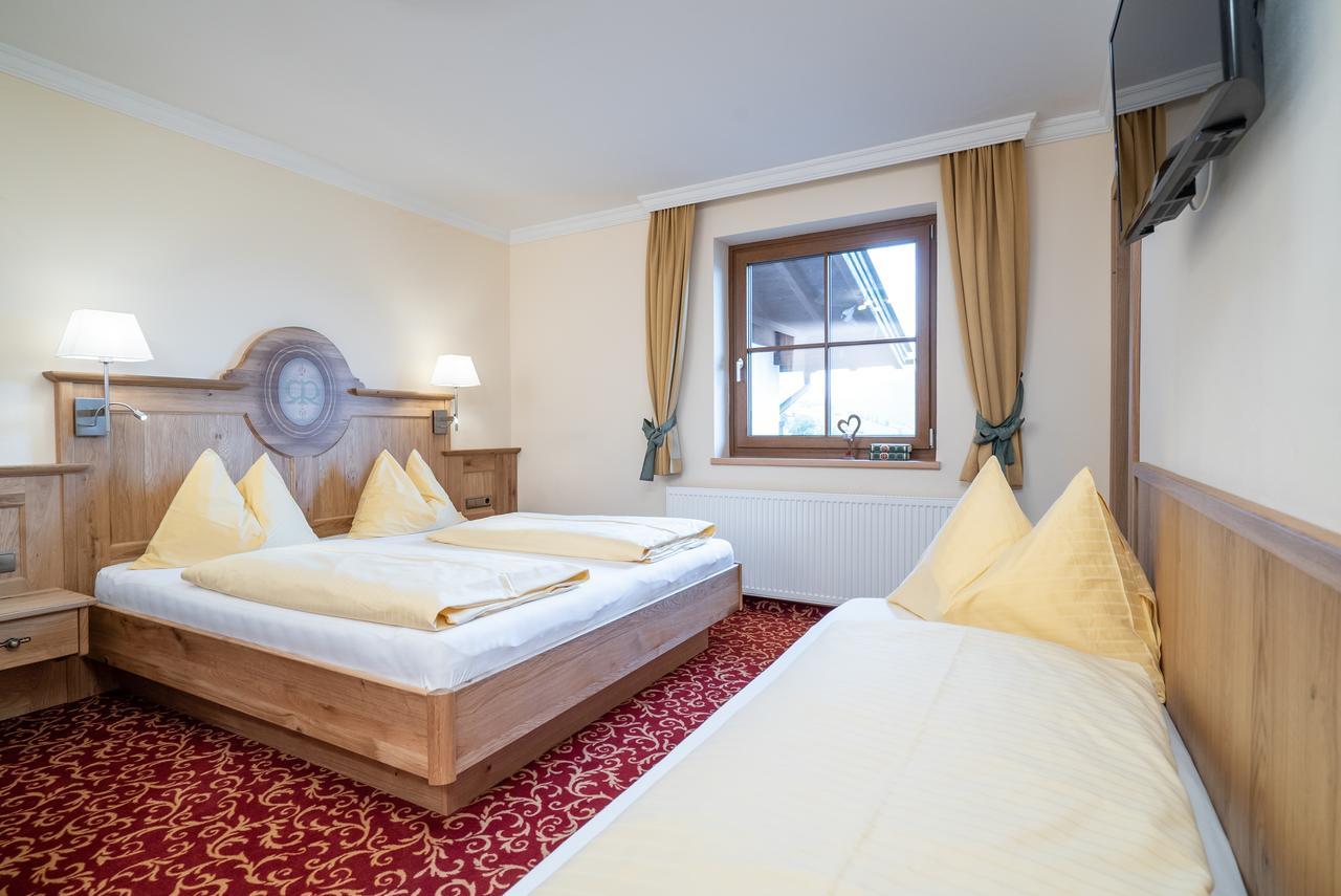 Hotel Garni Ransburgerhof フラッハウ エクステリア 写真